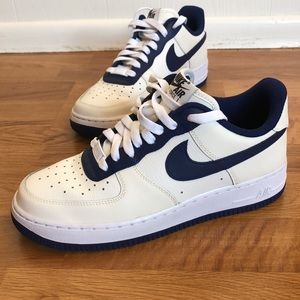 Nike Air Force 1